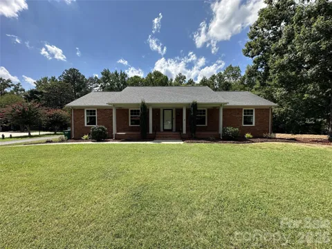 1507 Hyman Drive