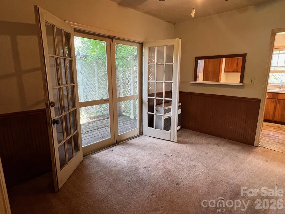 110 Linville Street Morganton, NC 28655
