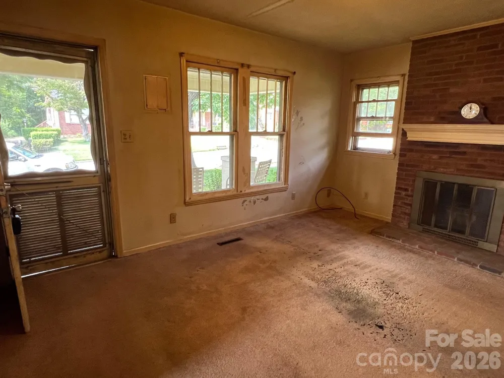 110 Linville Street Morganton, NC 28655