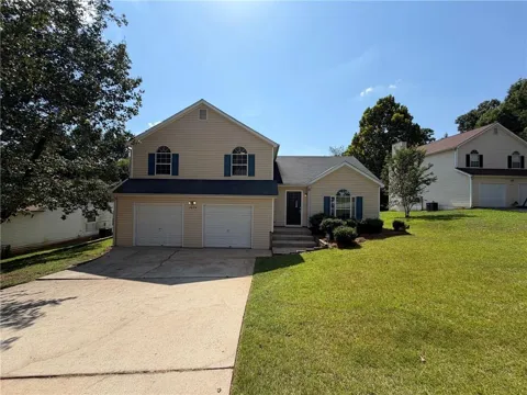 3636 Mosswood Lane