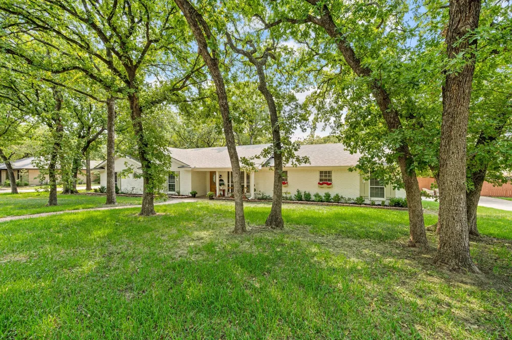 2008 Vista Lane Keller, TX 76262