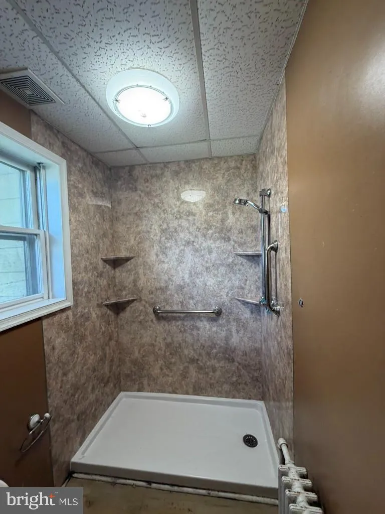 2704 HAMILTON AVENUE Baltimore, MD 21214