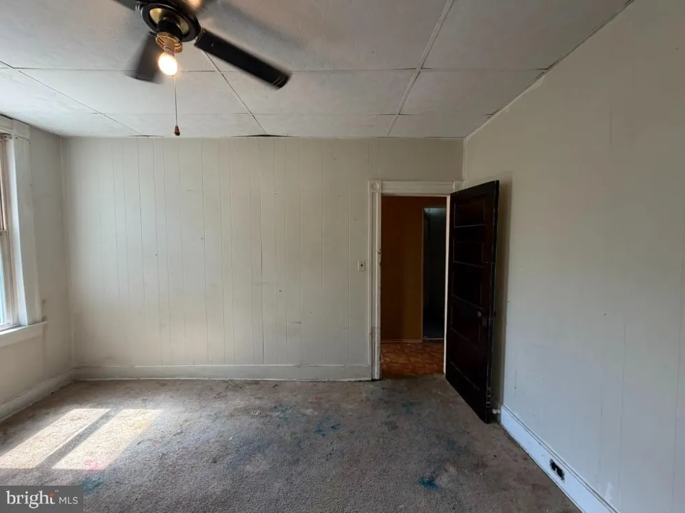 2704 HAMILTON AVENUE Baltimore, MD 21214