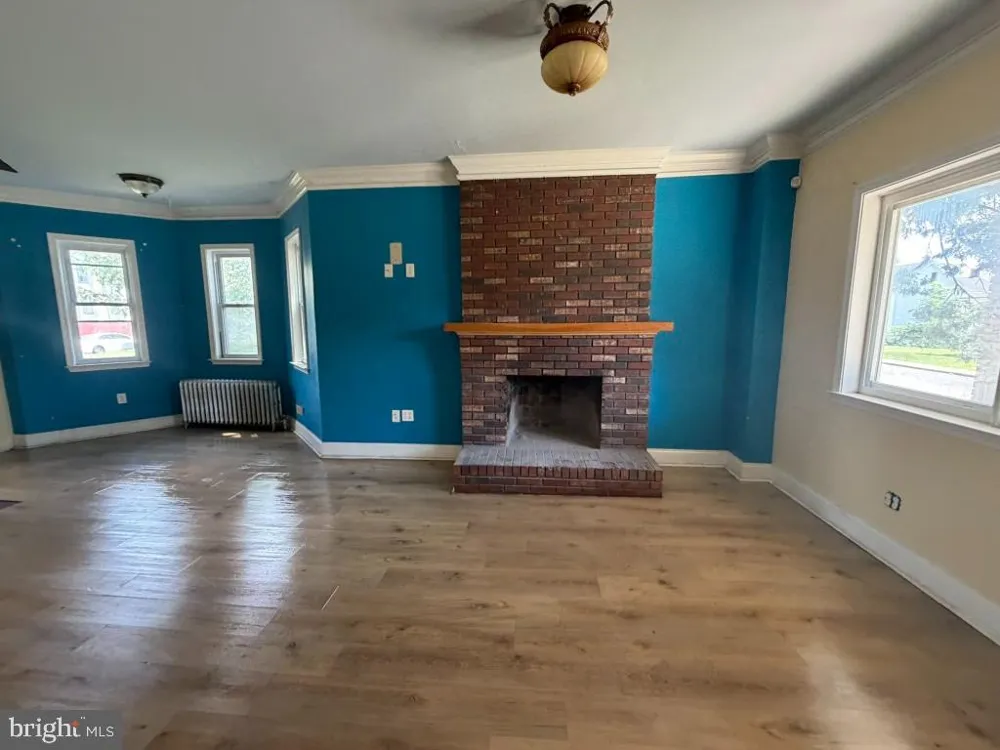 2704 HAMILTON AVENUE Baltimore, MD 21214