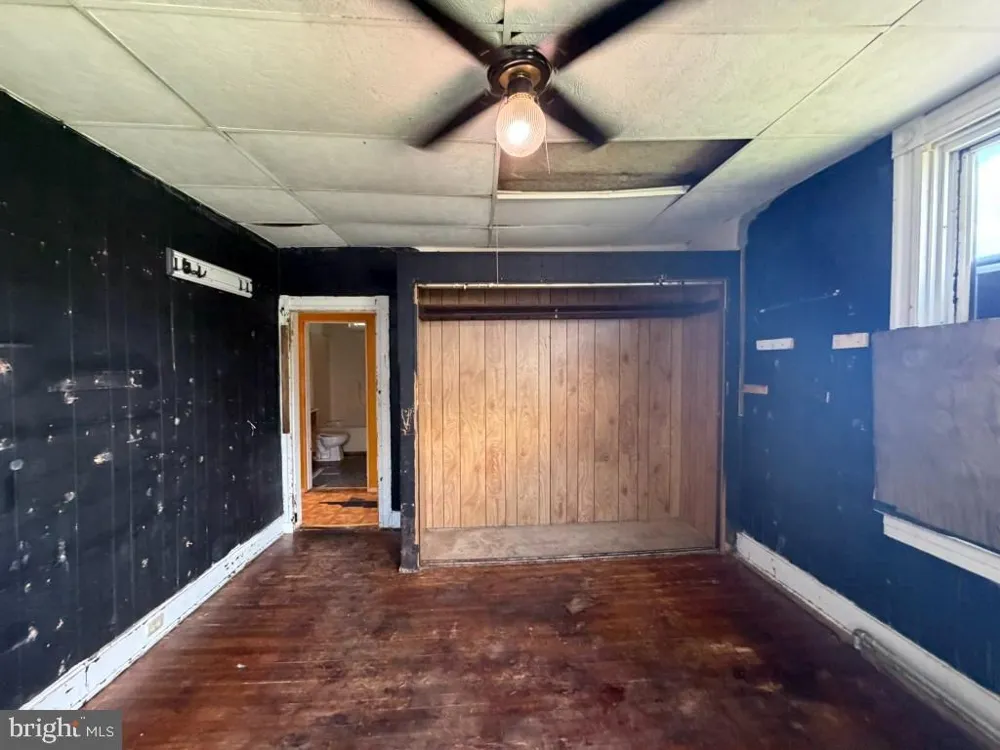 2704 HAMILTON AVENUE Baltimore, MD 21214