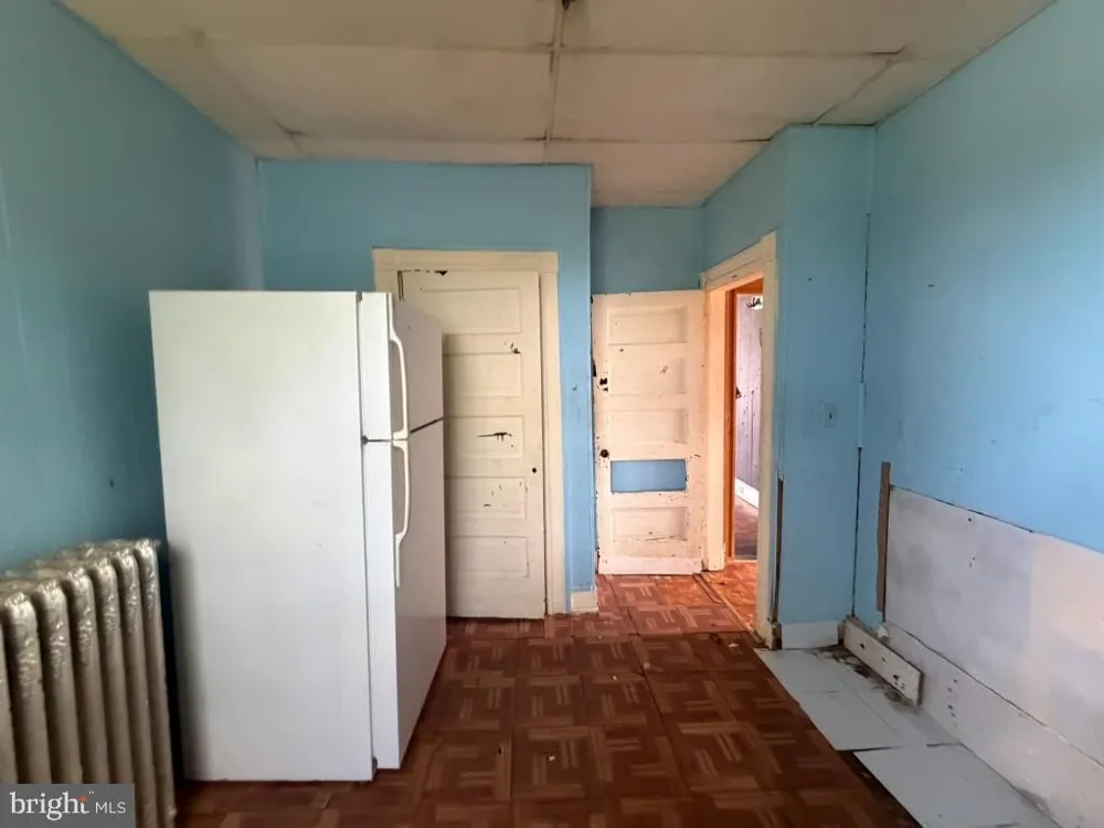 2704 HAMILTON AVENUE Baltimore, MD 21214