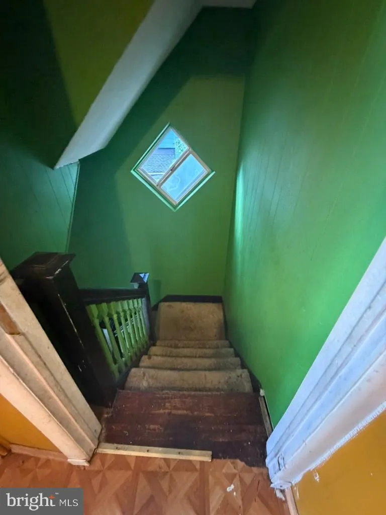 2704 HAMILTON AVENUE Baltimore, MD 21214