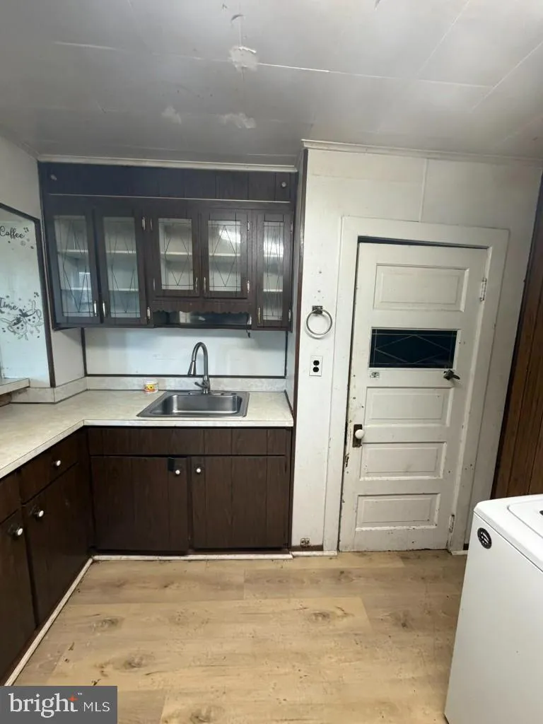 2704 HAMILTON AVENUE Baltimore, MD 21214