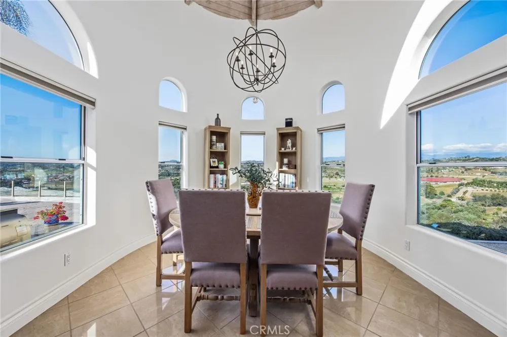 31402 Lake Vista Bonsall, CA 92003