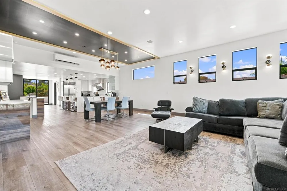 13934 Recuerdo Drive Del Mar, CA 92014