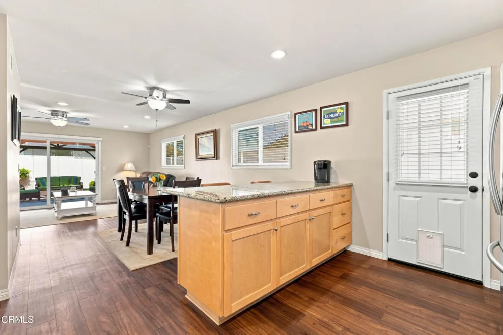 338 Hayes Avenue Ventura, CA 93003