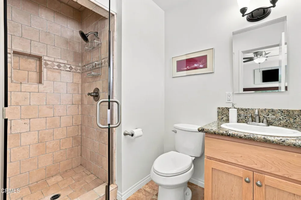 338 Hayes Avenue Ventura, CA 93003