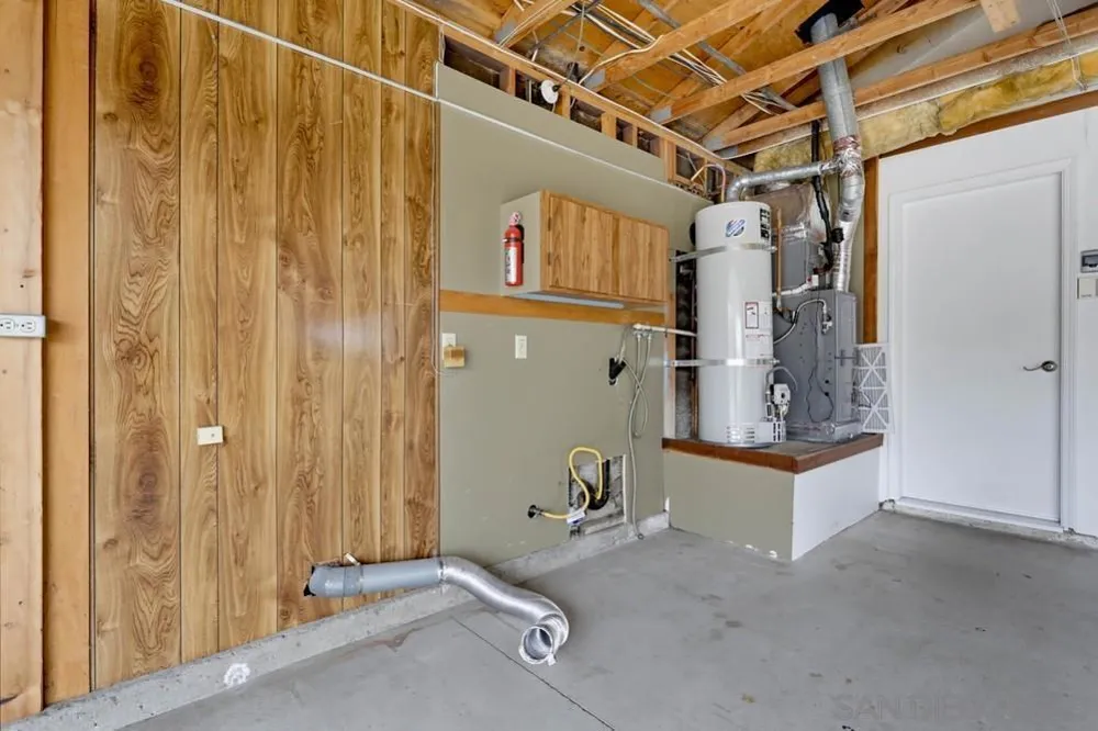 203 Carissa Oceanside, CA 92057
