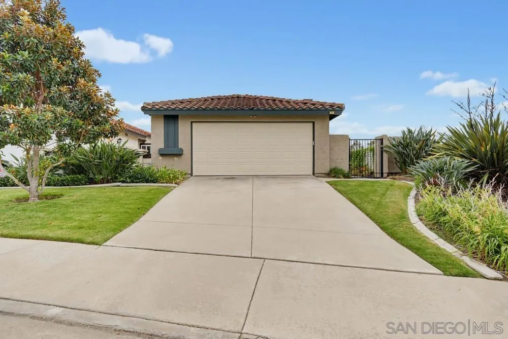 203 Carissa Oceanside, CA 92057