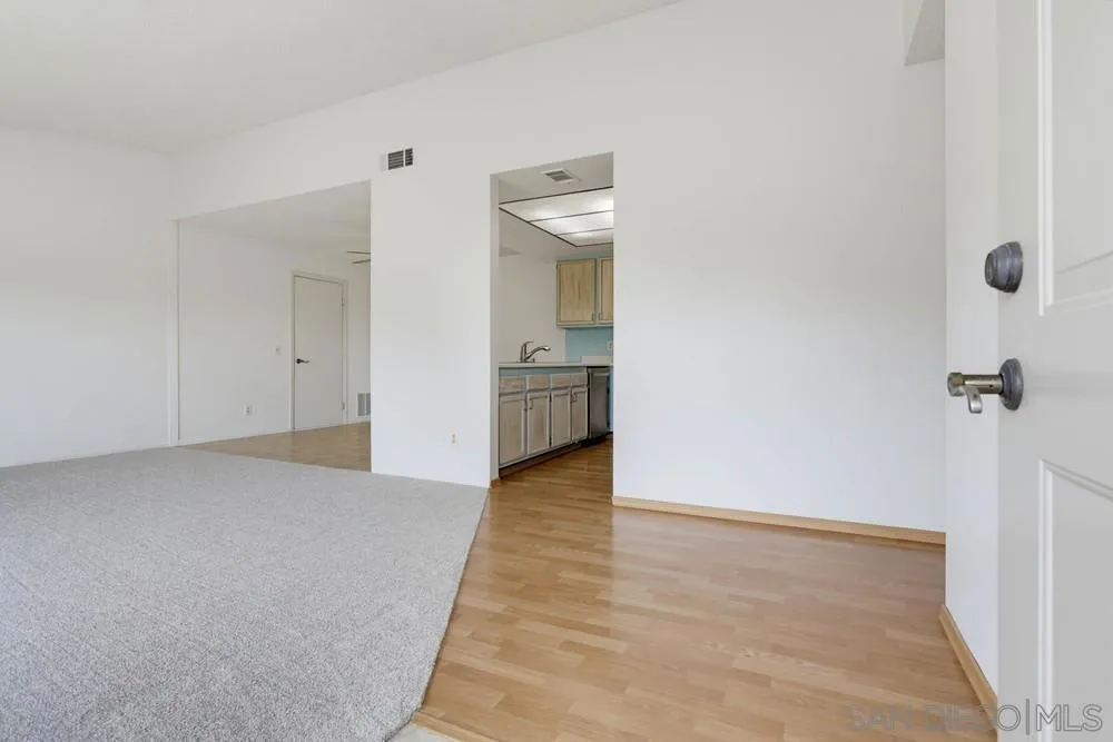203 Carissa Oceanside, CA 92057