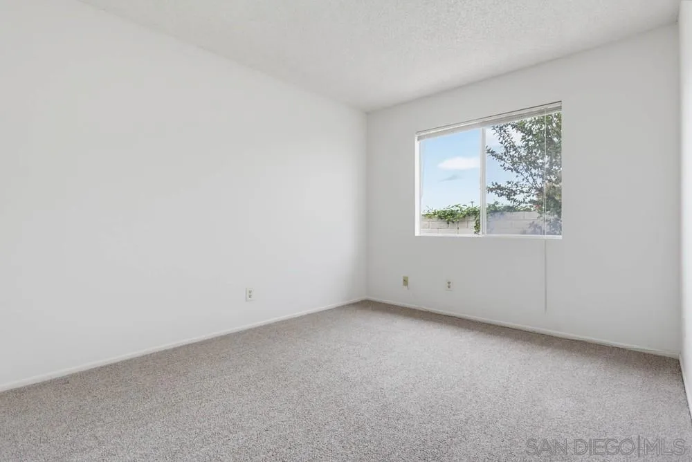 203 Carissa Oceanside, CA 92057