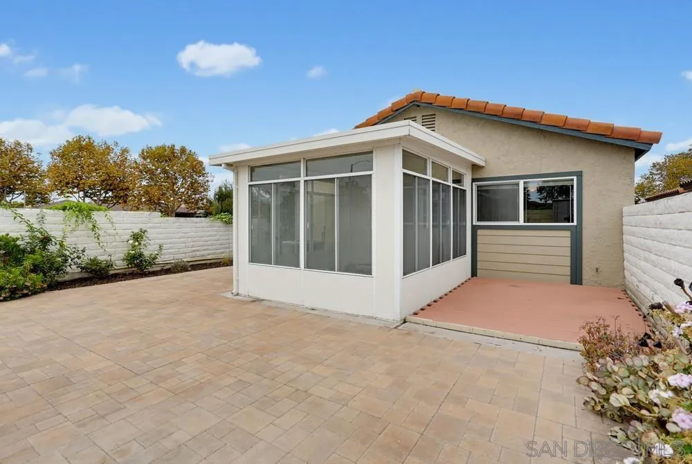 203 Carissa Oceanside, CA 92057