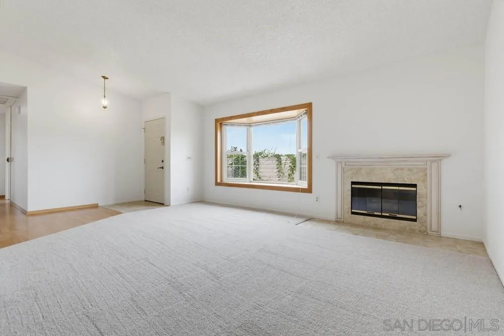 203 Carissa Oceanside, CA 92057