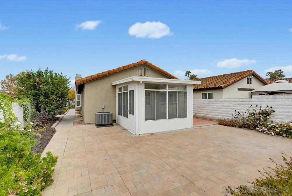 203 Carissa Oceanside, CA 92057