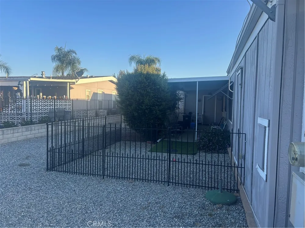 2981 Blue Spruce Hemet, CA 92545