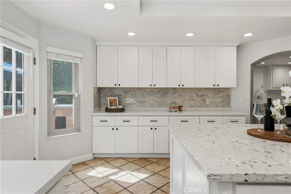 756 Cedar Point Place Westlake Village, CA 91362