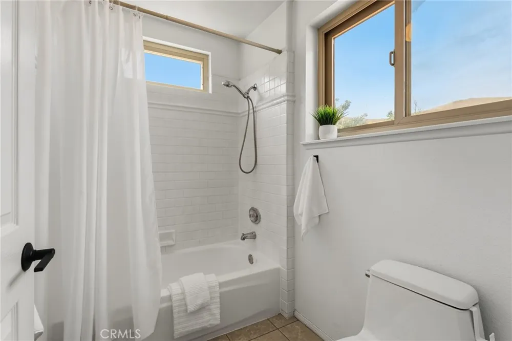 756 Cedar Point Place Westlake Village, CA 91362