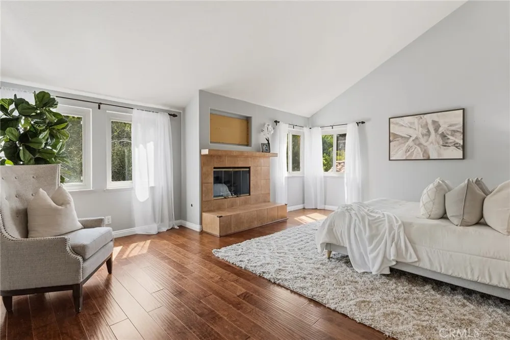 756 Cedar Point Place Westlake Village, CA 91362
