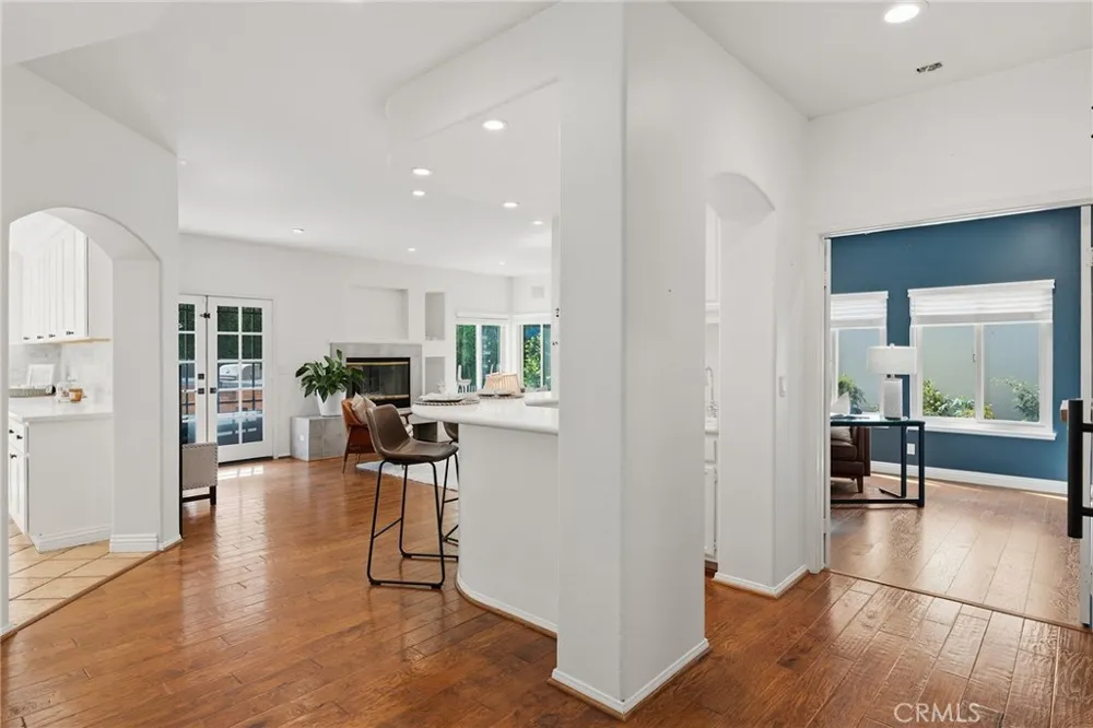 756 Cedar Point Place Westlake Village, CA 91362