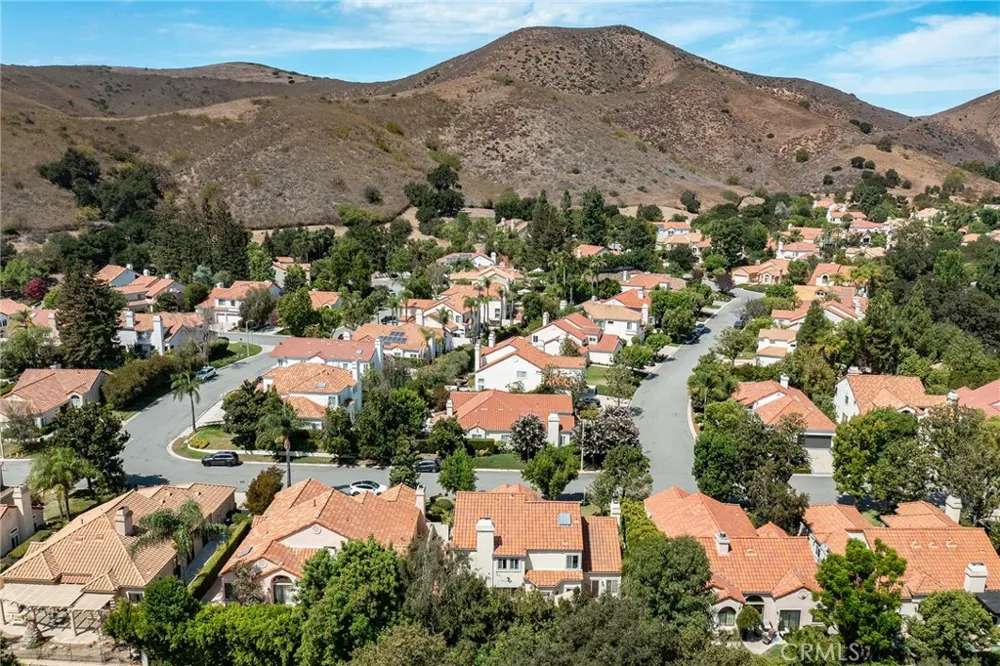 756 Cedar Point Place Westlake Village, CA 91362
