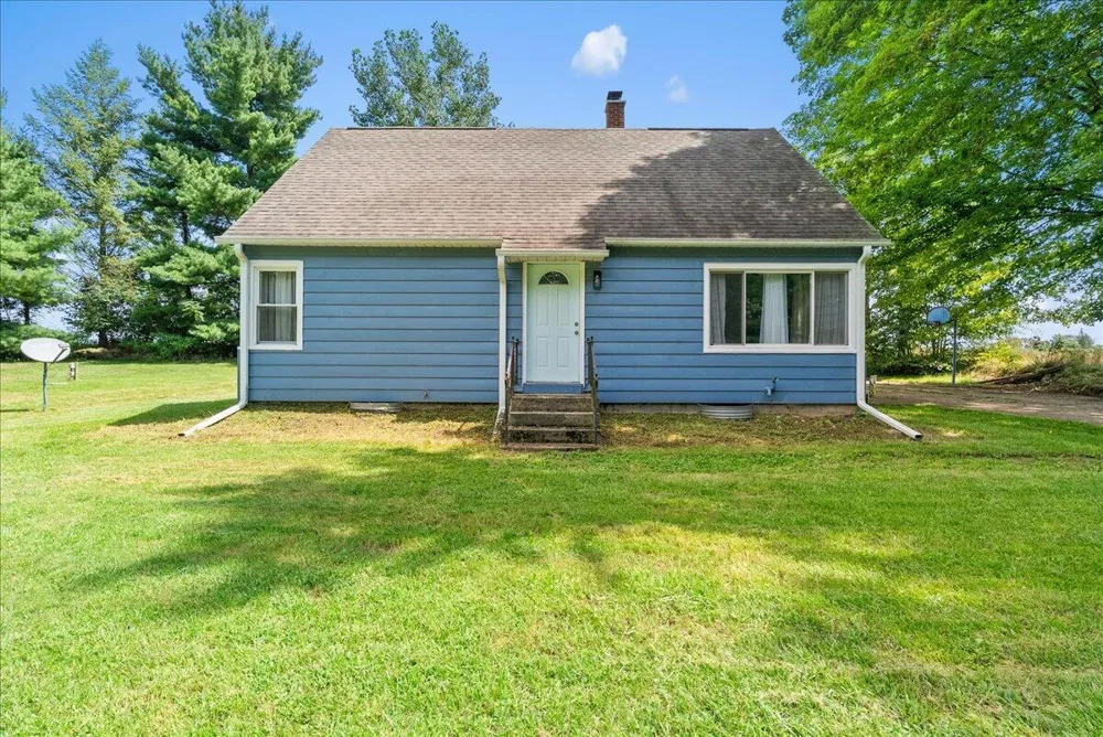 9718 19 1/2 Mile Road Marshall, MI 49068