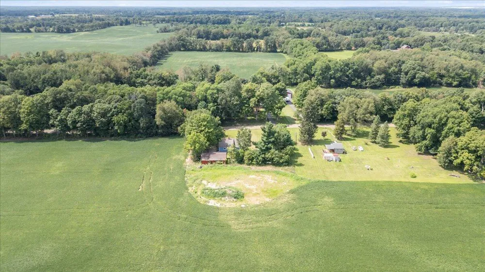 9718 19 1/2 Mile Road Marshall, MI 49068