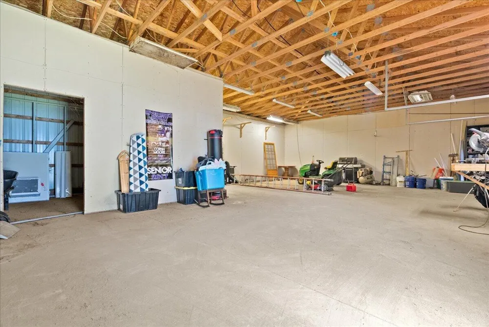 9718 19 1/2 Mile Road Marshall, MI 49068