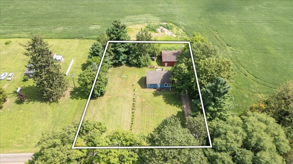 9718 19 1/2 Mile Road Marshall, MI 49068