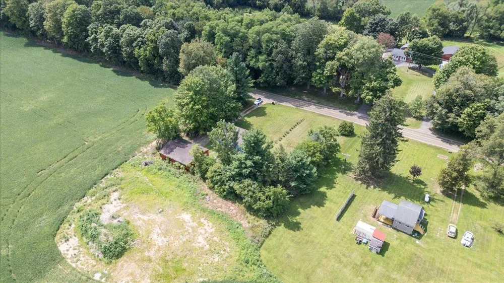 9718 19 1/2 Mile Road Marshall, MI 49068