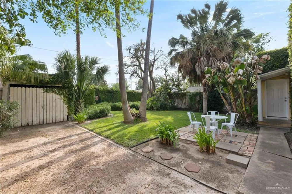 815 W Cedar Avenue McAllen, TX 78501