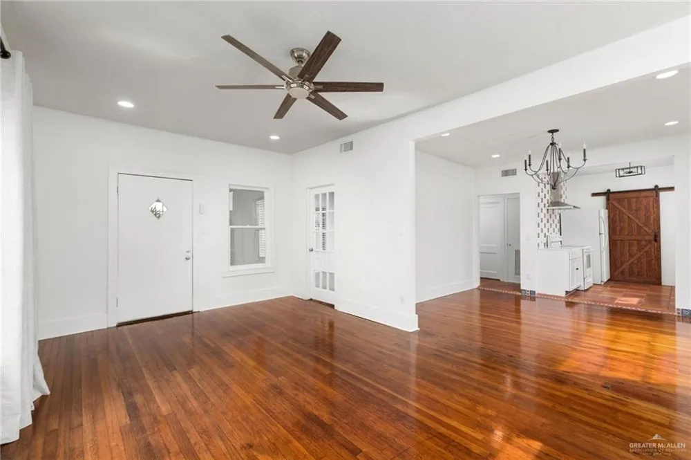 815 W Cedar Avenue McAllen, TX 78501