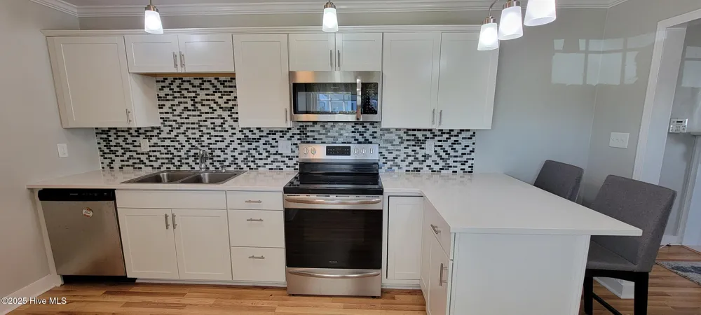 125 Richlands Avenue Jacksonville, NC 28540