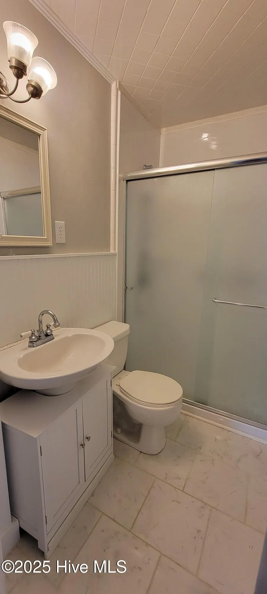 125 Richlands Avenue Jacksonville, NC 28540