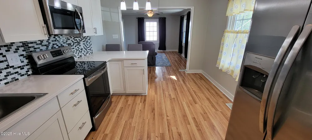 125 Richlands Avenue Jacksonville, NC 28540