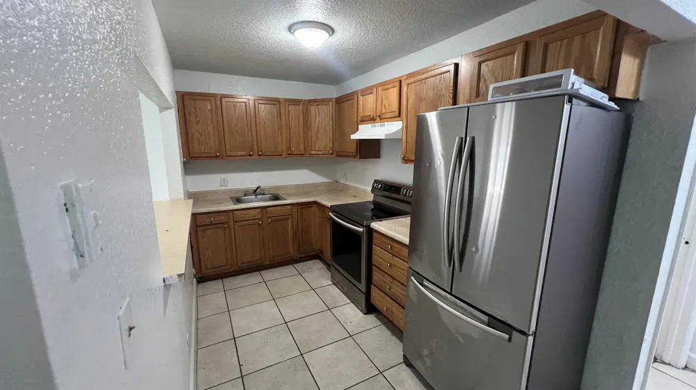 2421 NW 8th Place #Unit 2 Fort Lauderdale, FL 33311
