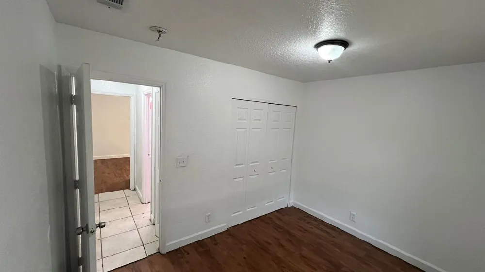 2421 NW 8th Place #Unit 2 Fort Lauderdale, FL 33311