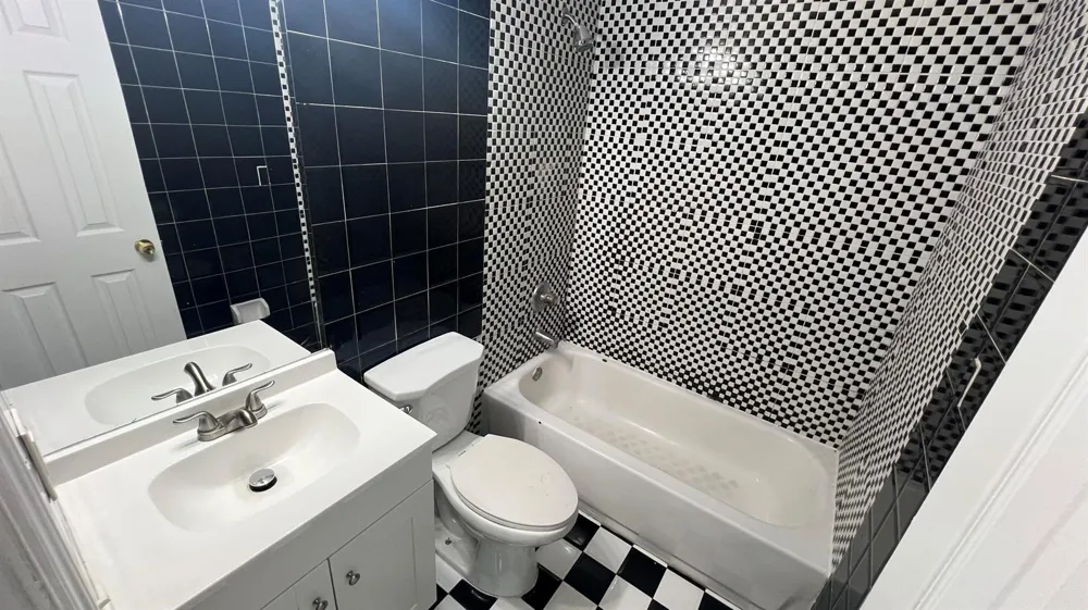 2421 NW 8th Place #Unit 2 Fort Lauderdale, FL 33311