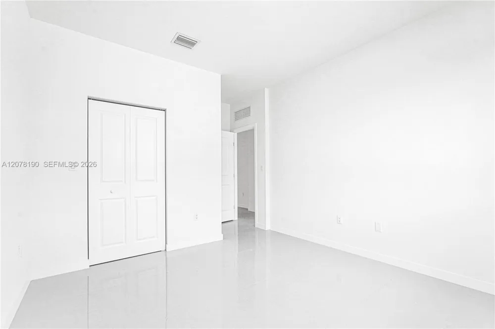 22555 SW 125th Ave Miami, FL 33170