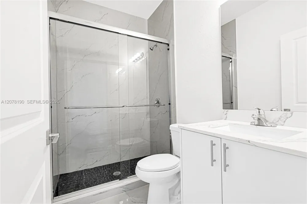 22555 SW 125th Ave Miami, FL 33170