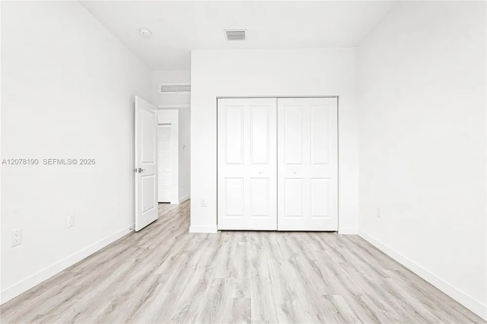 22555 SW 125th Ave Miami, FL 33170