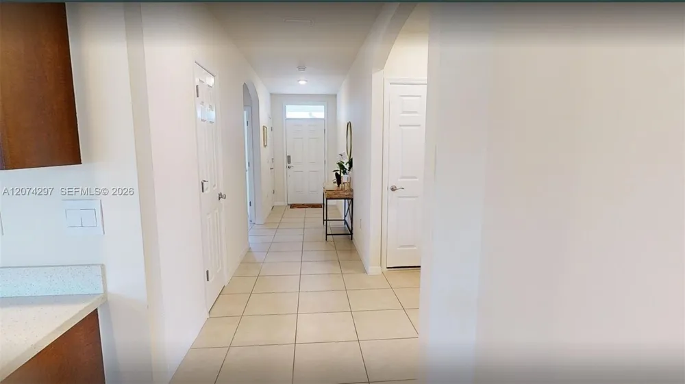 513 Nelson Rd N Cape Coral, FL 33993