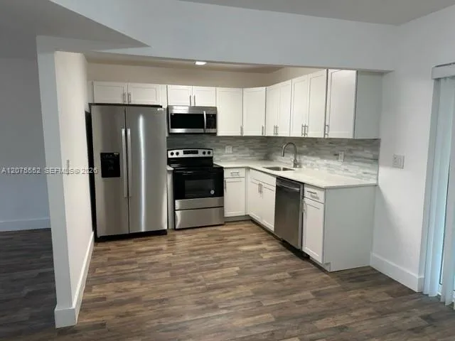 Address Not Shown Sunrise, FL 33313