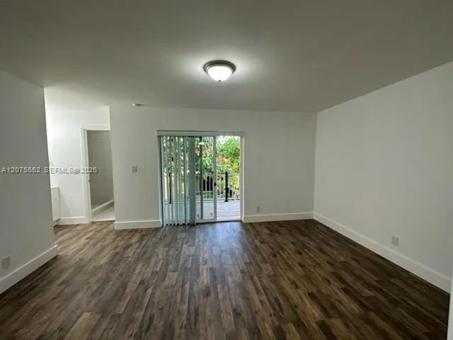 Address Not Shown Sunrise, FL 33313