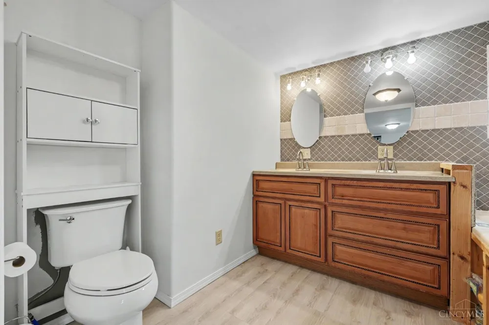 16381 Deer Run Road Williamsburg, OH 45176