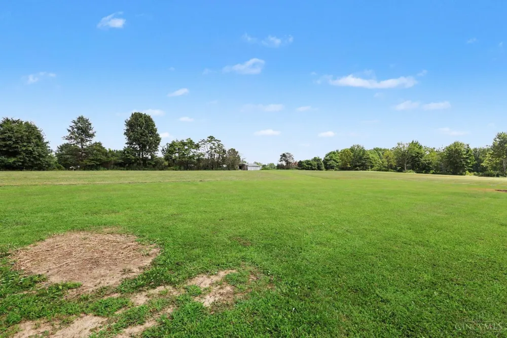 16381 Deer Run Road Williamsburg, OH 45176
